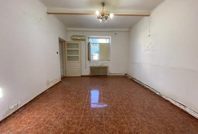 Apartament cu 4 camere - Piata Ovidiu - 120 mp - 1