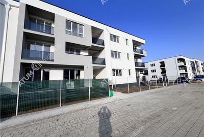 Apartament cu 2 camere semidecomandat în Șelimbăr