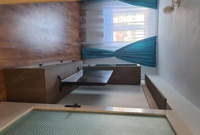 Apartament cu 3 camere semidecomandat în Autogară - 2