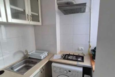 Garsonieră semidecomandată în Universitate - 4