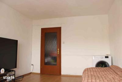 Garsonieră în Bartolomeu