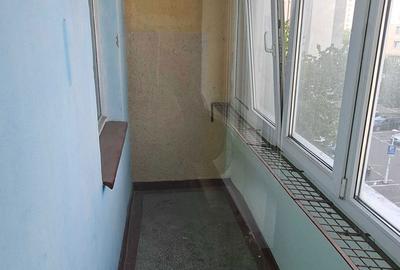 Apartament cu 3 camere semidecomandat în Central - 2