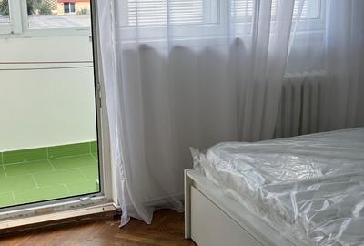 Proprietar  inchiriez ap 3 camere decomandate str Donath - 8