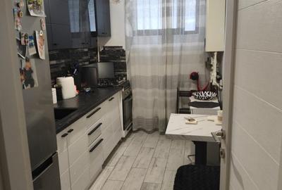 VANZARE APARTAMENT 2 CAMERE MOBILAT-52 MP-STR. REZERVELOR MILITARI-COMISION 0% - 3
