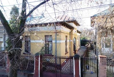 Casa interbelica de vanzare in Galati, zona Centrala - 16