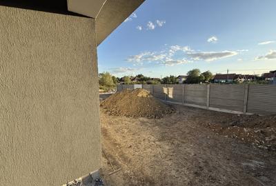 Casa individuala, 4 camere, 2 bai, 110 mp utili, 408mp teren in Utvin - 13