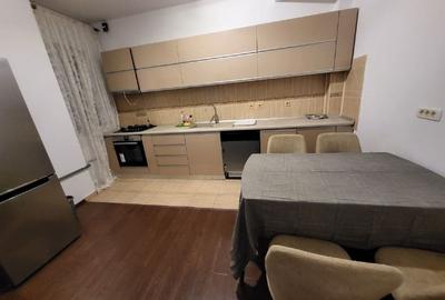 Inchiriez apartament Spatios metrou Străulești - 2