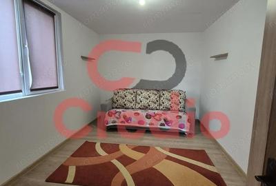 Casă cu 2 camere cu Teren 1200 Mp în Peciu Nou - 5
