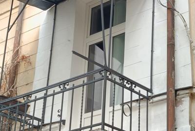 Propun spre vinzare Garsoniera 2 camere in 2 nivele 33mp - 13