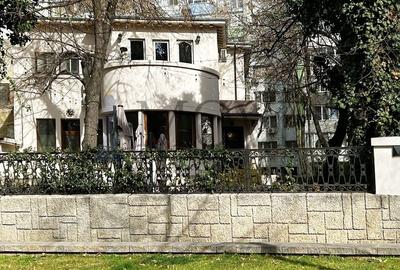 Casă individuală cu 5 camere în Unirii