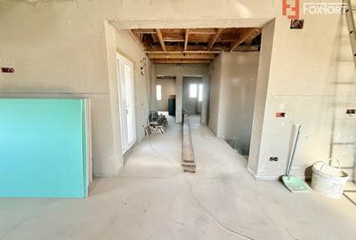 Casă individuală cu 6 camere cu Canalizare în Sânandrei - 2