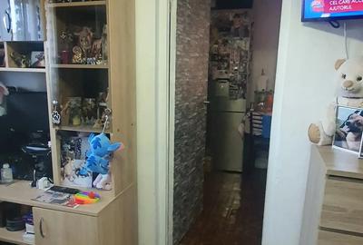 Vand apartament 3camere confort 3 - 7