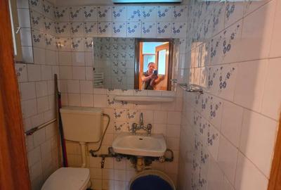 Apartament cu 3 camere decomandat în Tineretului - 9