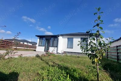 Casa BCA , Noua, Mobilata utilata ,Centrala proprie cu GAZ 3 Km de Centrul Mioveniului - 1