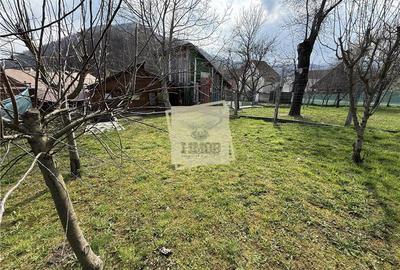 Casă individuală cu 6 camere cu Canalizare în Exterior Sud - 12