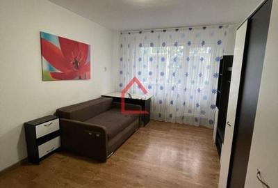 3 camere | decomandat | Tatarasi | etaj INTERMEDIAR