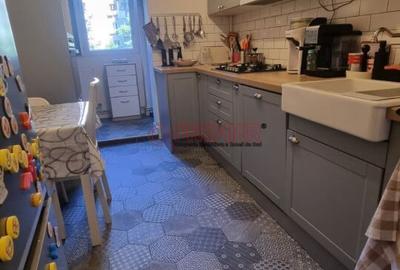 Apartament cu 4 camere, mobilat în Berceni - 7