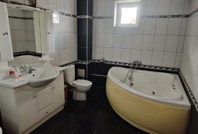 Casa individuala P+2+S pretabil spatiu comercial (zona centrala) - 9