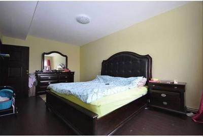 Casă cu 4 camere cu Teren 800 Mp în Sânpetru - 1