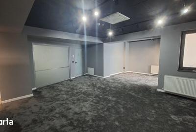 Spațiu comercial, de 55 mp, în Central - 2