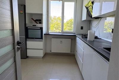 Apartament cu 3 camere decomandat în Timișoara