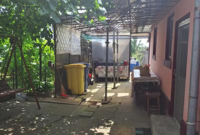 Casă cu 4 camere în Bariera Vâlcii - 3