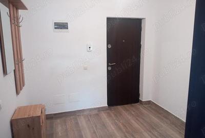 Apartament cu 2 camere decomandat în Tractorul - 3