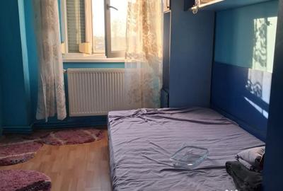 Apartament cu 3 camere decomandat în Viziru 3 - 4