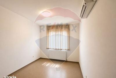 Apartament cu 3 camere în Mioriței - 9