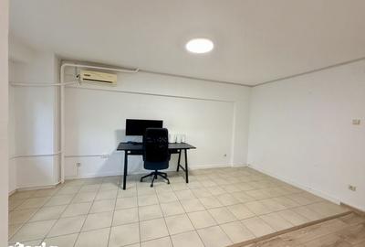 Apartament cu 3 camere decomandat în Centrul Civic - 17