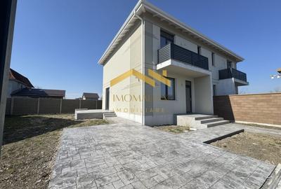 Duplex cu 4 camere cu Canalizare în Utvin - 16