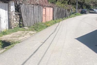 Casă cu 2 camere cu Teren 700 Mp în Bahna - 2