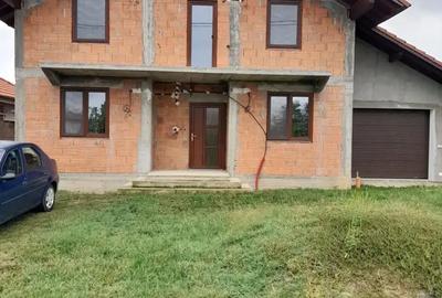 Casă cu 6 camere cu Teren 1000 Mp în Lugojel - 8