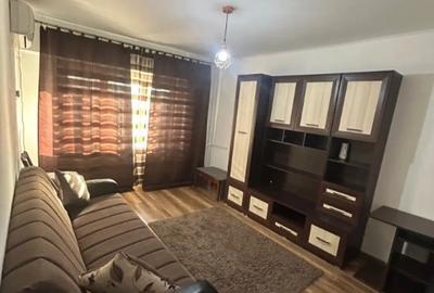 Apartament cu 3 camere decomandat în Arcu - 1