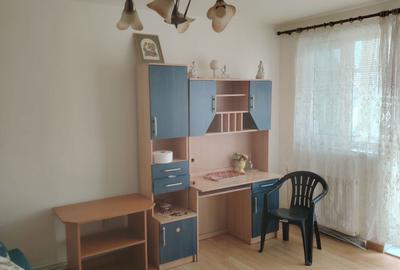 Garsonieră decomandată în Deve - 3