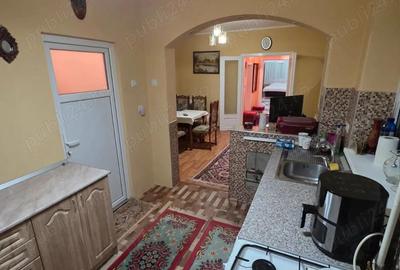 Casă cu 3 camere în Central - 4