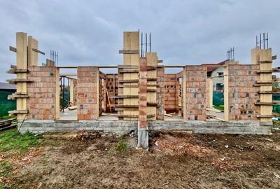 Duplex cu 4 camere în Mogoșoaia