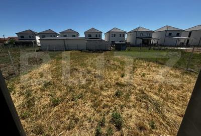 Casă cu 4 camere cu Teren 400 Mp în Central - 3