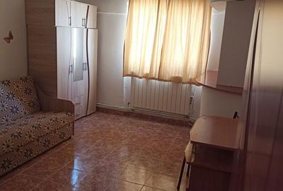 Garsonieră decomandată în Central - 4