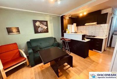 Apartament la mansarda, Port - 1