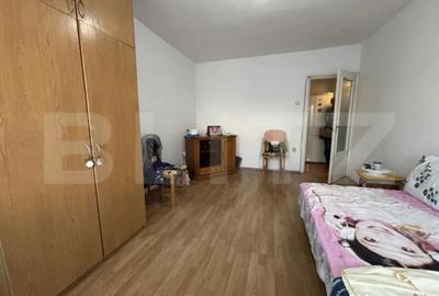 Garsonieră decomandată în Central - 2