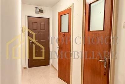 DOROBANTI - RETRAS - 3 CAMERE - DECOMANDAT -  DE RENOVAT COMPLET - 3