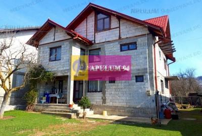 Casă de vânzare în Comarnic (zona Poiana) - 3