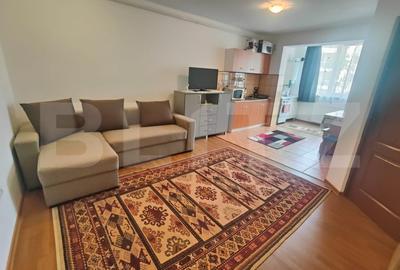 Apartament cu 2 camere semidecomandat, mobilat în Florești