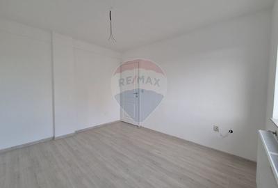 Apartament cu 3 camere decomandat în Kogălniceanu - 10