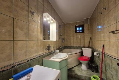 Apartament cu 2 camere semidecomandat, mobilat în Central - 7
