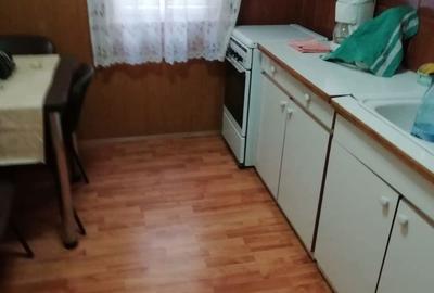 Apartament cu 3 camere în Petros - 2
