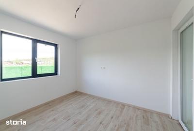 Casă cu 4 camere cu Teren 500 Mp în Drăganu - 11
