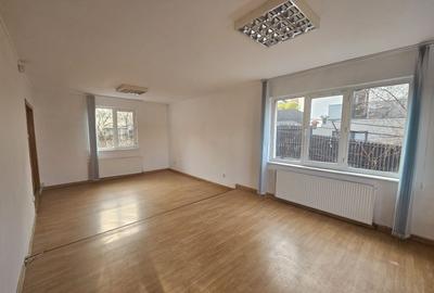 Casă spațioasă - Varianta Prundu Craiovei - 2