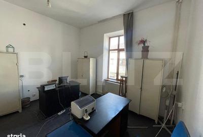Spațiu comercial, de 21 mp, în Central - 1